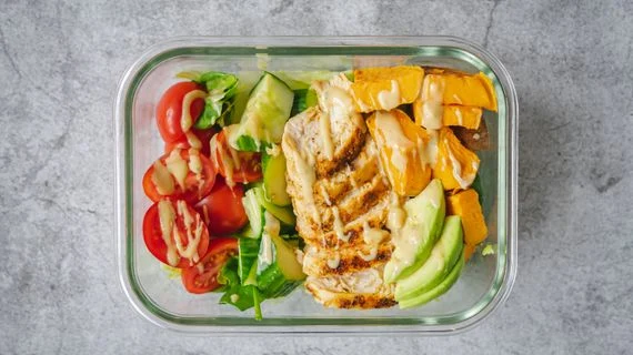 Balanced weight loss lunch